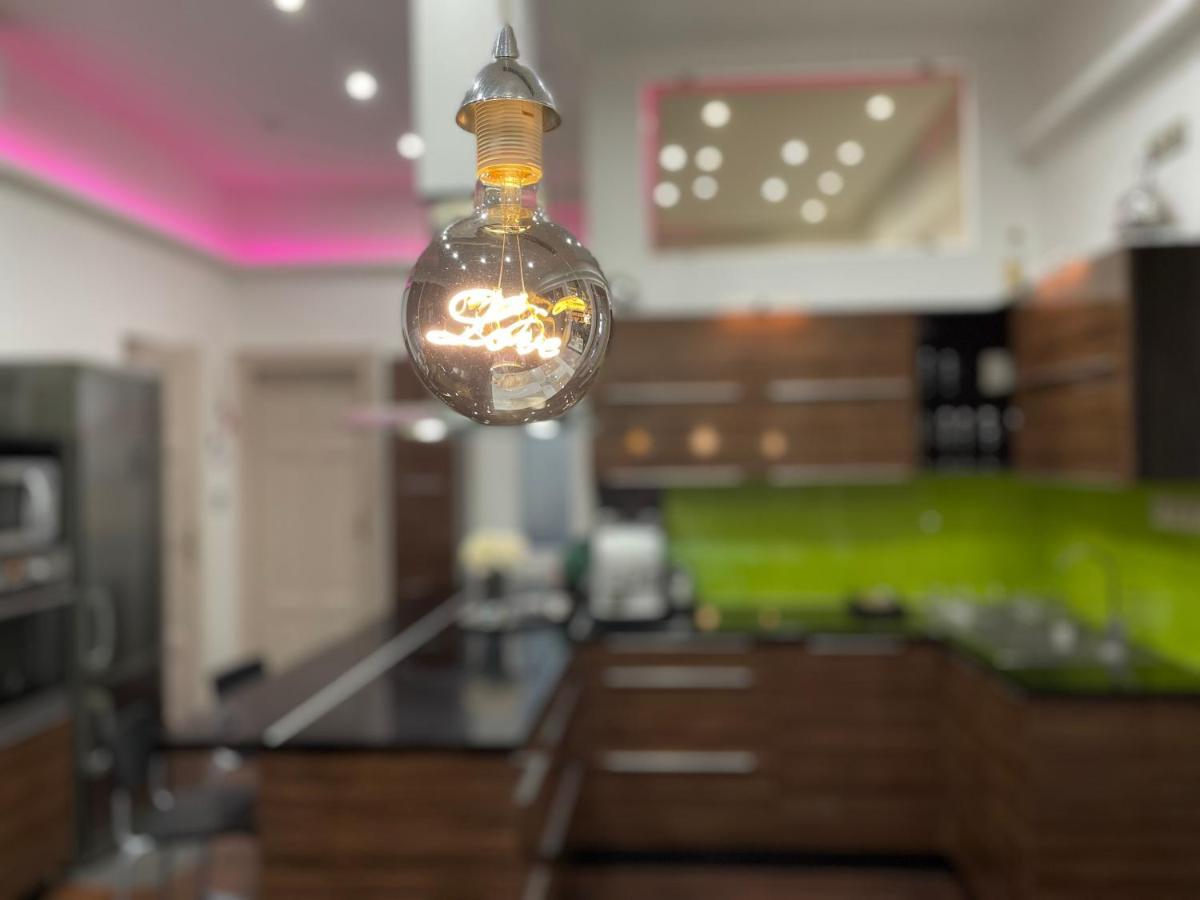 St3 Apartman Segedyn Zewnętrze zdjęcie