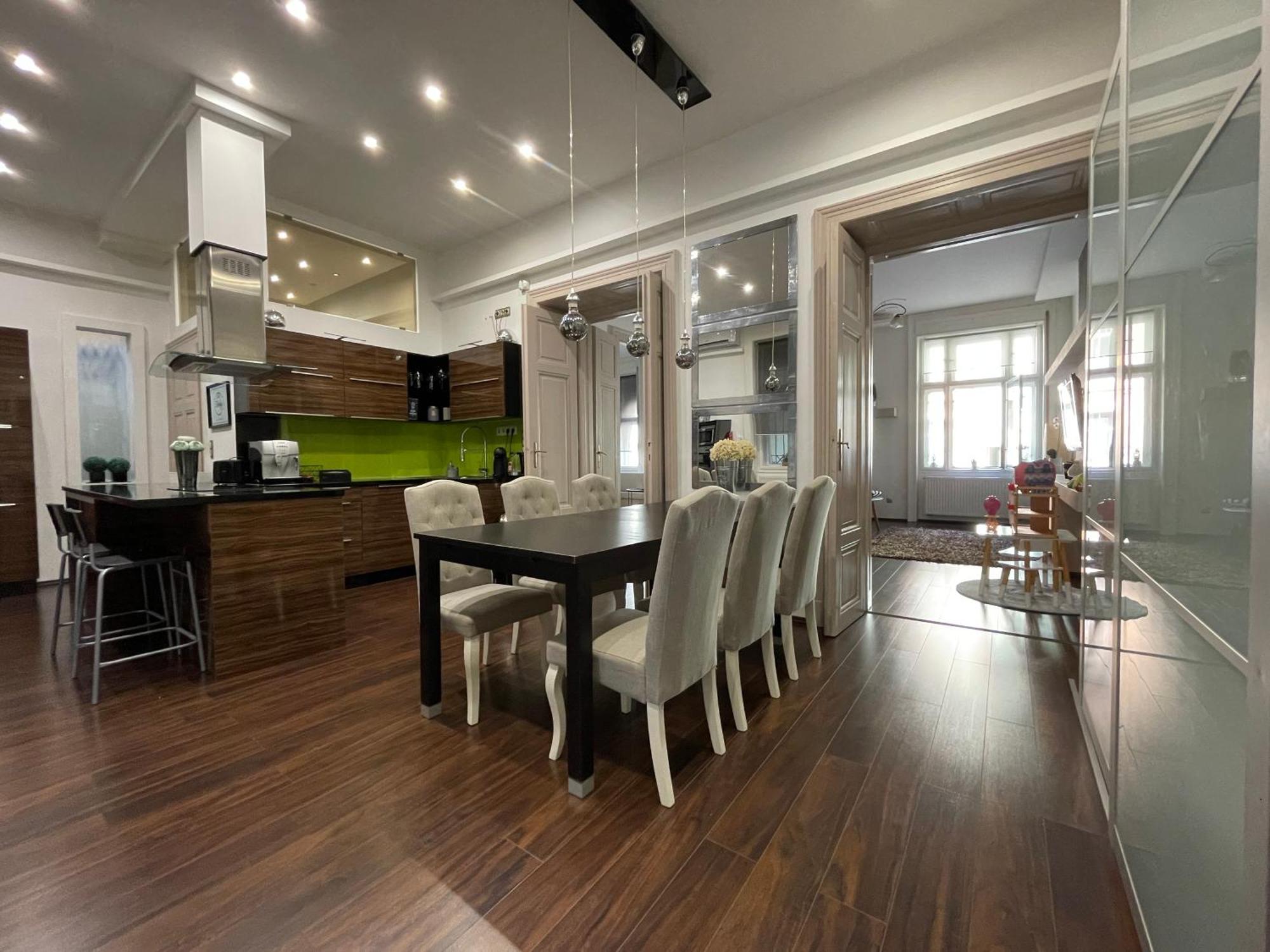 St3 Apartman Segedyn Zewnętrze zdjęcie